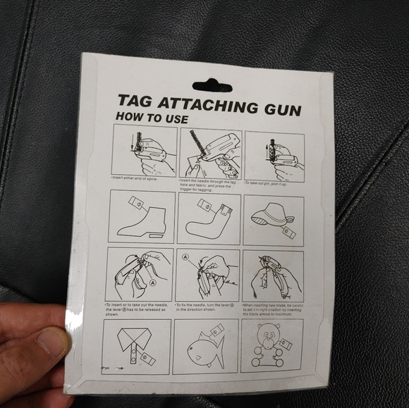 MPIO Brand New In Packaging Fabric Tag Gun - Picture 2 of 3